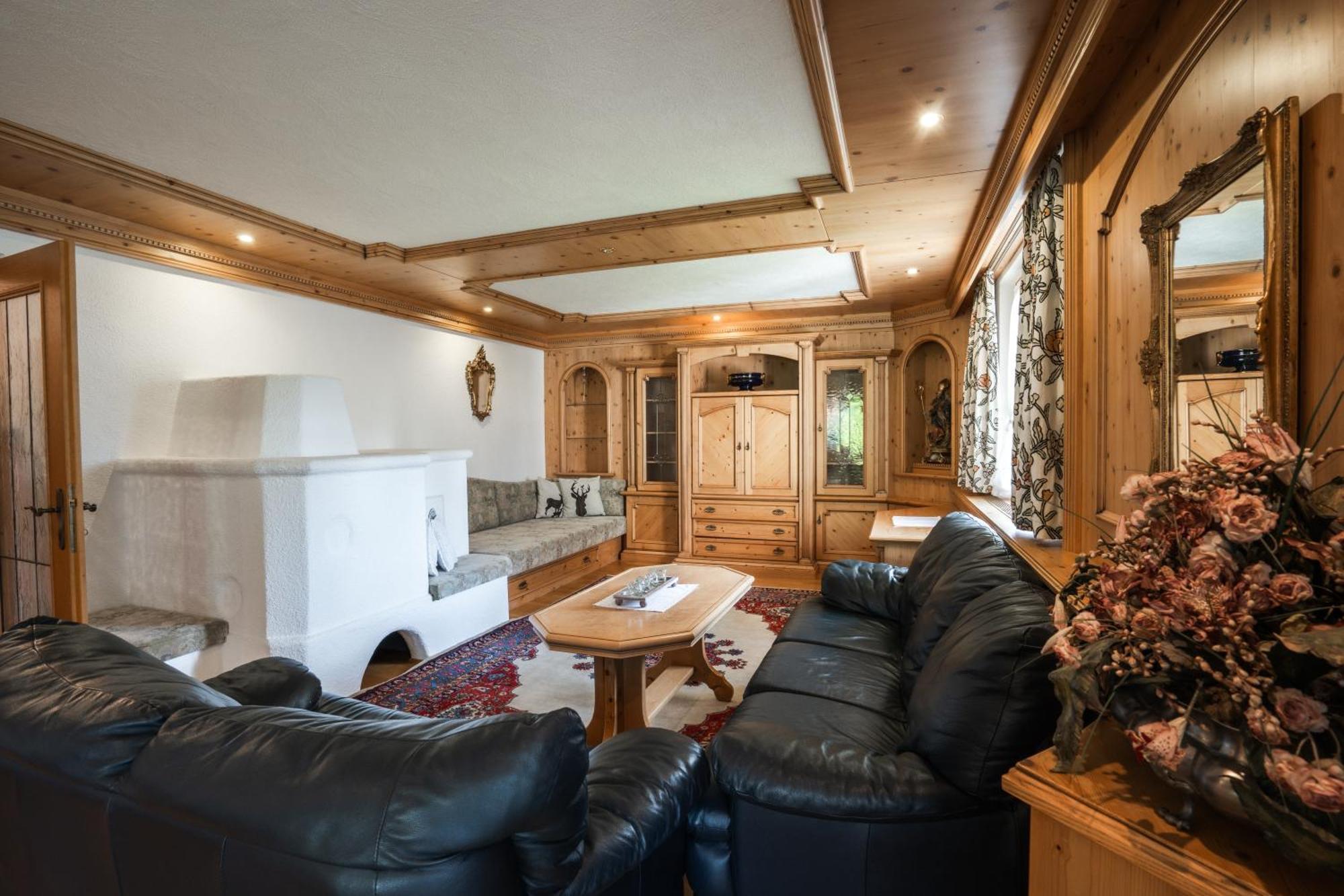 Ferienhaus Erika Seefeld in Tirol Ngoại thất bức ảnh