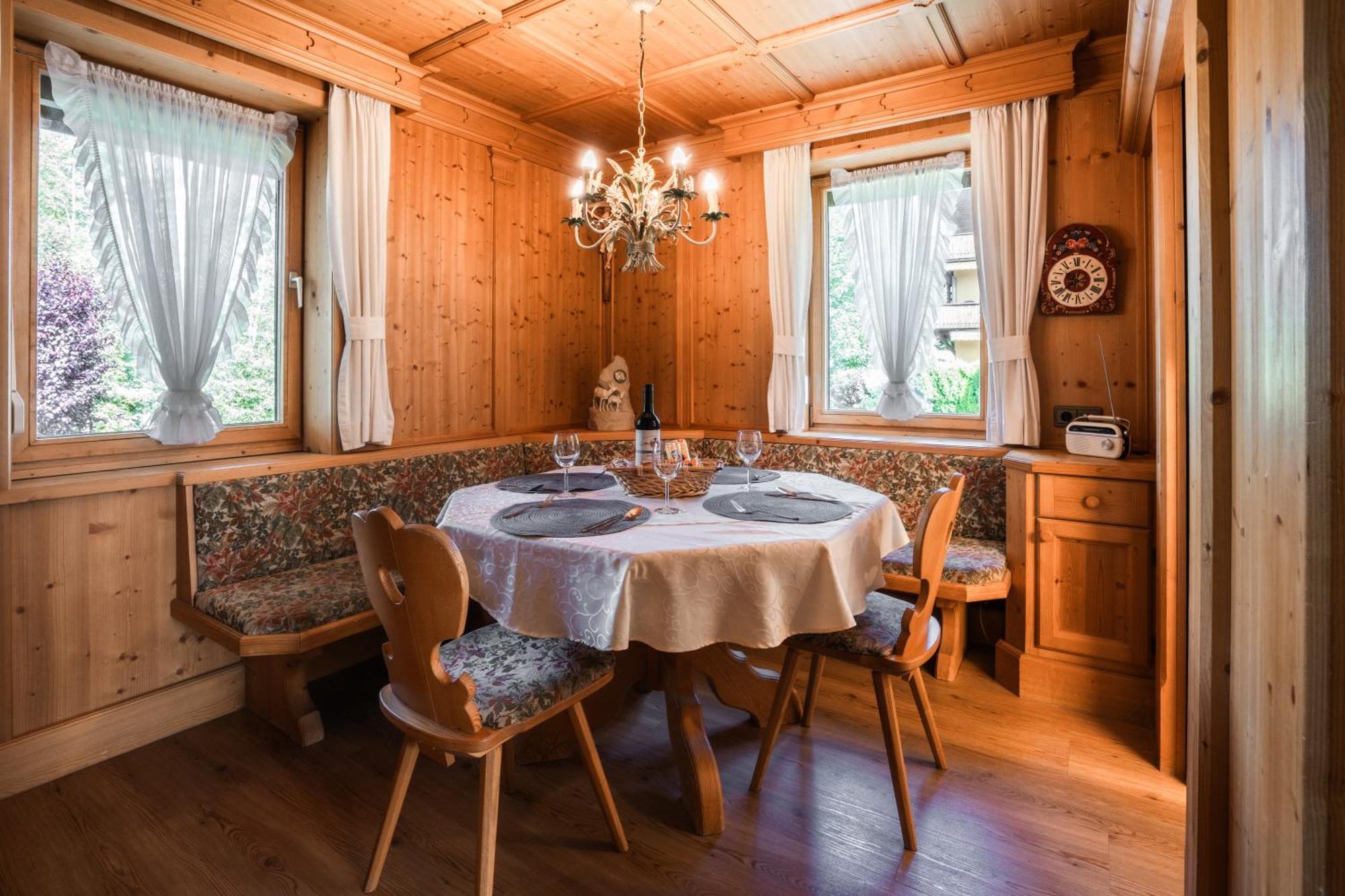 Ferienhaus Erika Seefeld in Tirol Ngoại thất bức ảnh