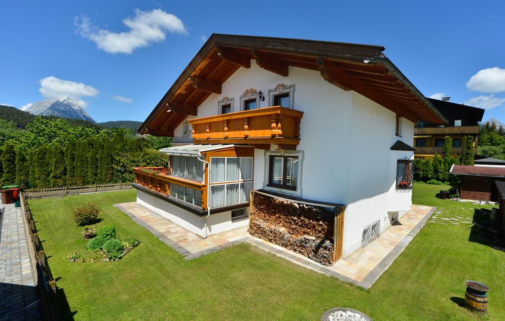 Ferienhaus Erika Seefeld in Tirol Ngoại thất bức ảnh